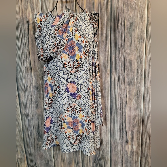 Multi color dress - Picture 4 of 4